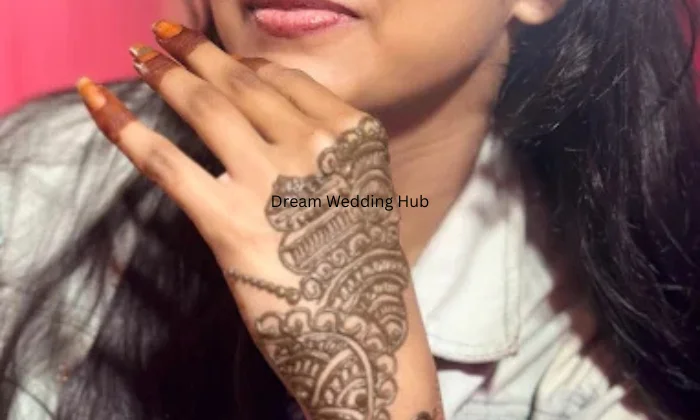 Dev  Mehndi  Art